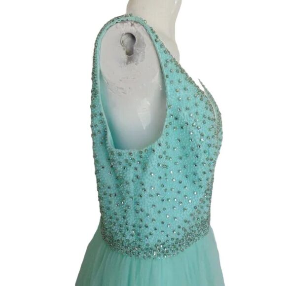 SHERRI HILL Gown/Dress, 16, Mint Green, Rhinestone/Beaded Bodice, Layered Tulle - Picture 8 of 14